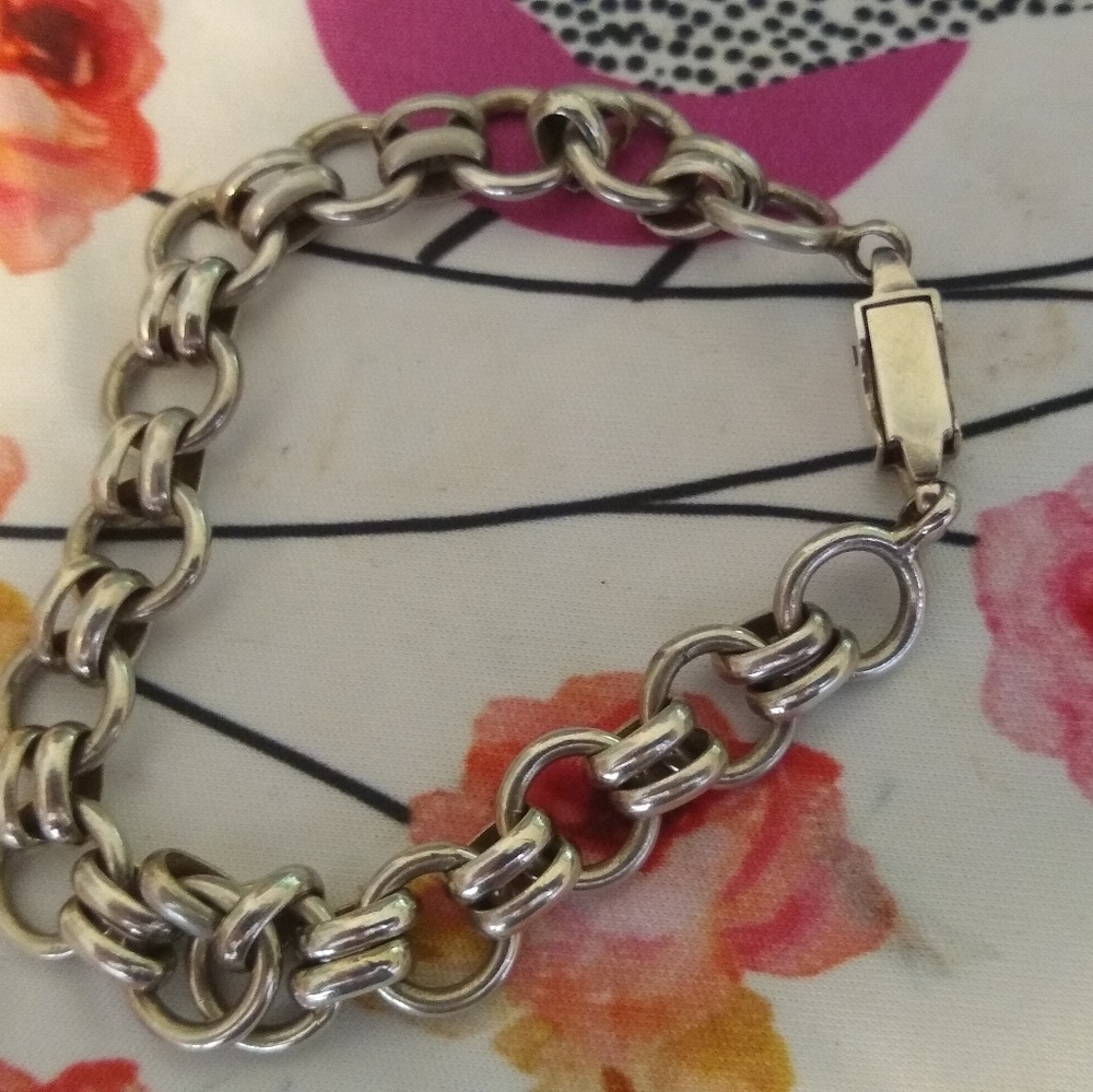 Silver link bracelet
